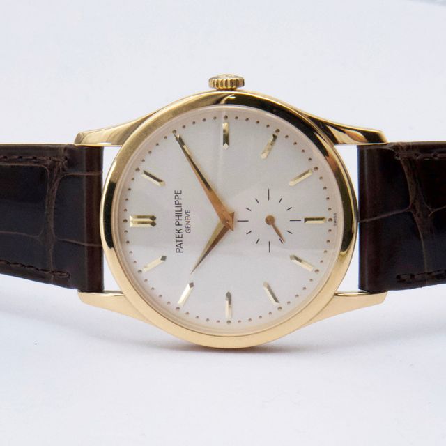 Patek Philippe Calatrava 5196J-001 Image 3